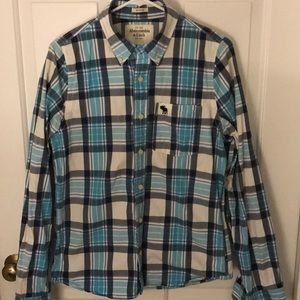 A&F button up